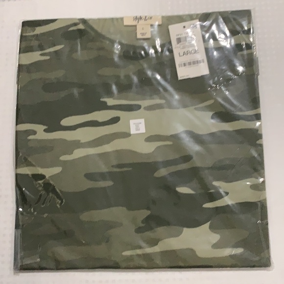 New Women’s Camo Print Sleeveless Top - Picture 4 of 12